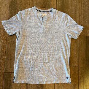 Civil Society mens' Heathered Gray short sleeve Henley size Medium